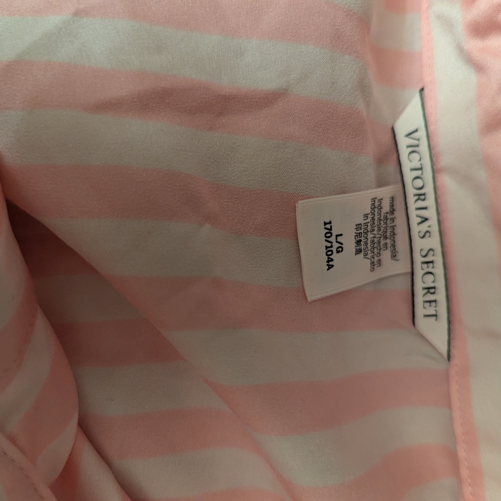 Victoria's Secret Pink and Black Pajama Set - Picture 5 of 5